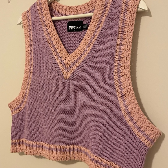 PIECES COTTON CANDY SWEATER VEST - Picture 3 of 4